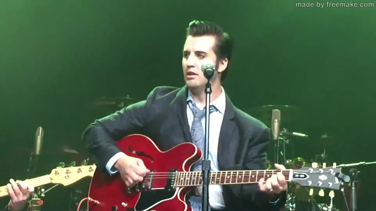 Brandon Bennett performs One Night With You