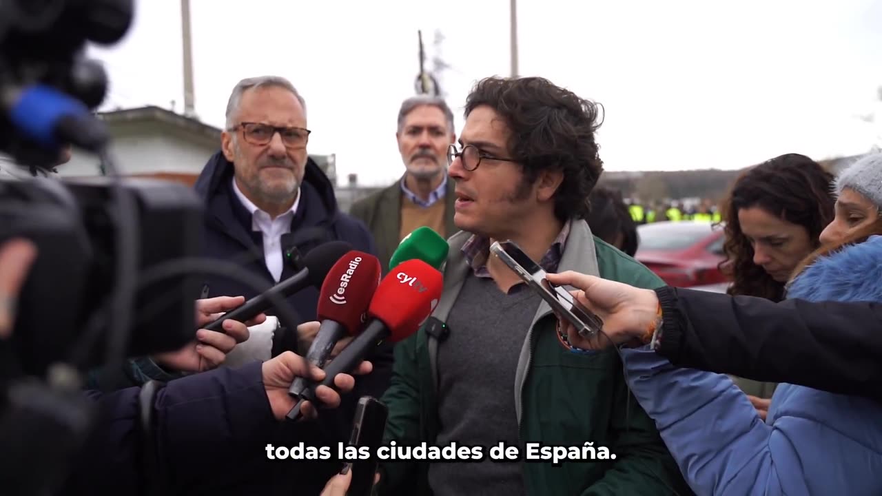 Figaredo contesta a un periodista climático en Cubillos del Sil
