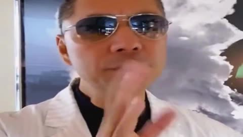 20200717文贵先生直播： #王岐山 一定被制裁，所有家人钱都会被封。跟他有关系的人（ #熊晓鸽、布隆伯格、 #姚庆、田惠宇、田国立、王健及黄夫人、小舅子刘刚、 #刘呈杰、 #孙瑶