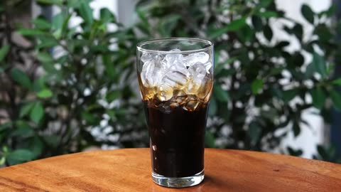 Grass Jelly With Brown Sugar and Milk