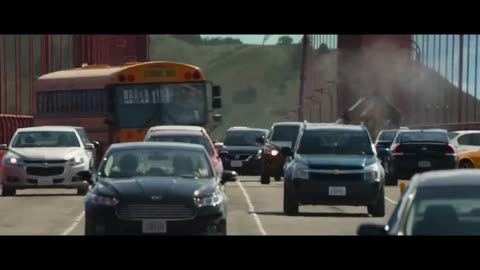 Terminator Genisys | Golden Gate Bridge Chase (Arnold Schwarzenegger)