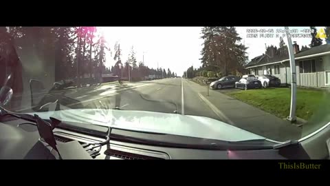 Pierce County deputies chase a truck with a chain attached after escaping from a tow truck