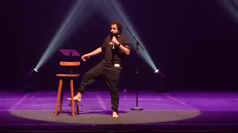 Stand UP humor Murilo Couto Brazilian