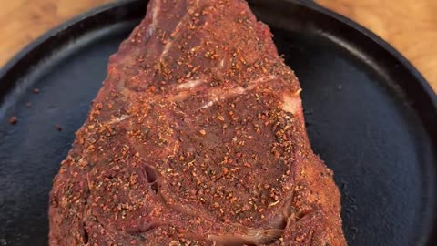 Steak cooked in pizza oven