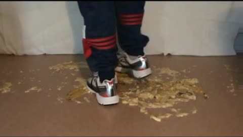Banana Stomp with Sneakers - Male Content