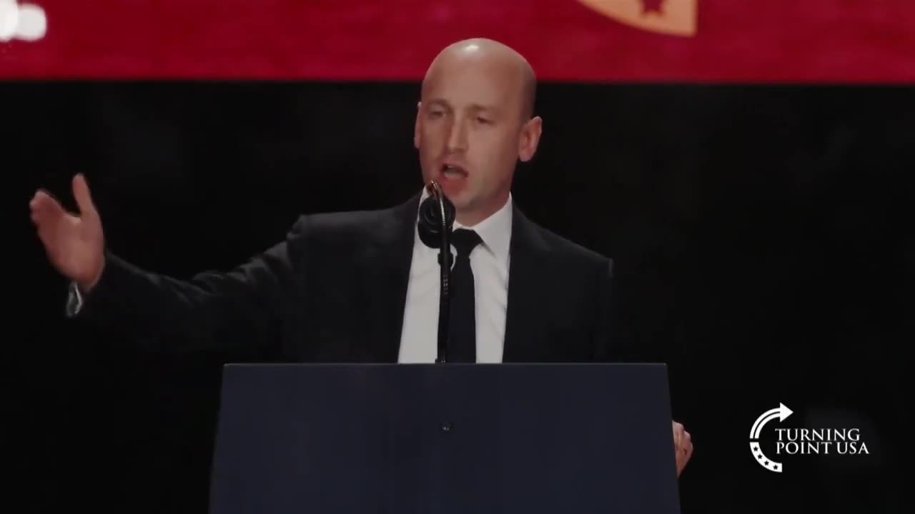 Stephen Miller Brings Down The House With Fiery Tribute To Charlie Kirk