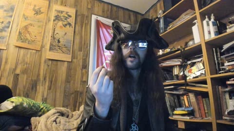 Food "Experts" Pretend They Always Questioned the Old Food Pyramid