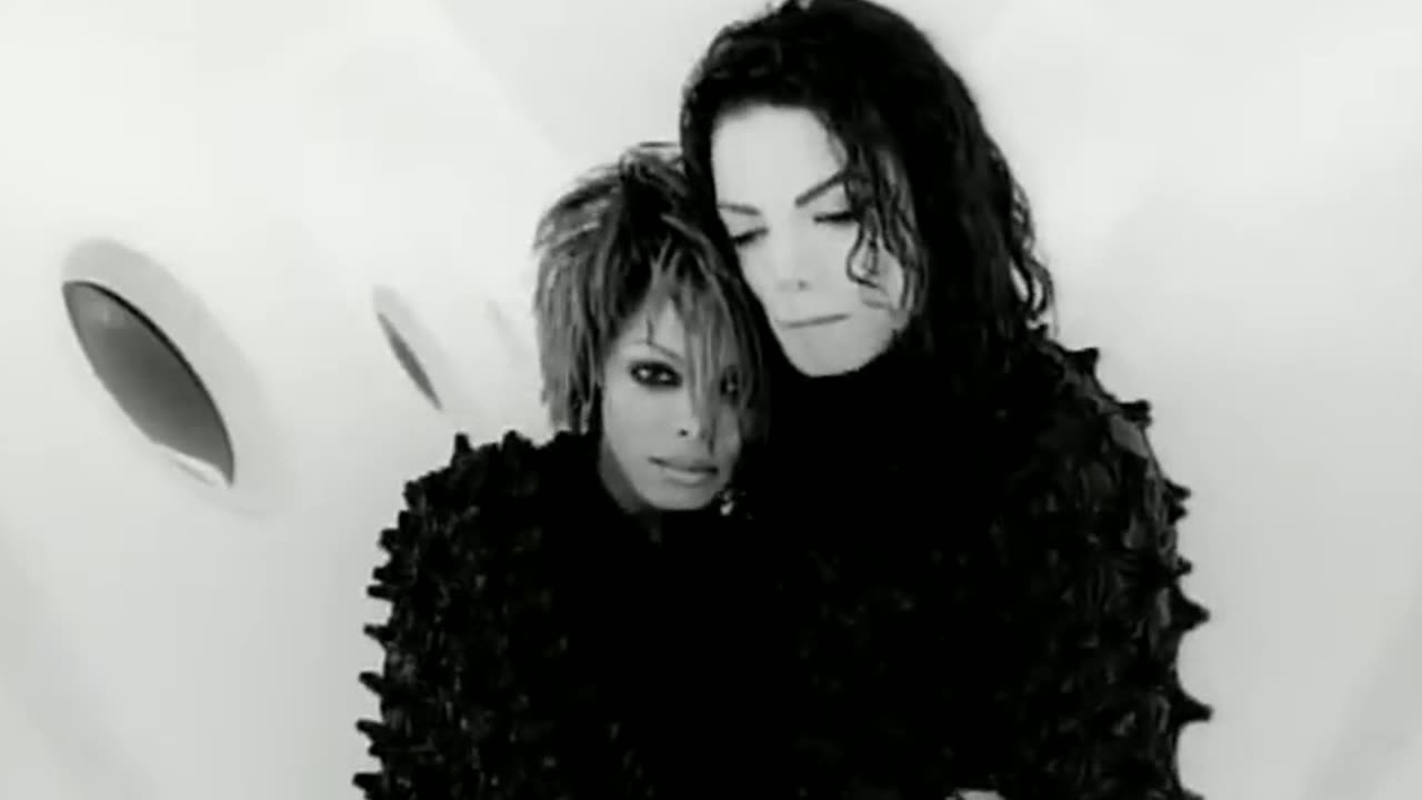 Michael Jackson & Janet Jackson - Scream (Official Music Video)