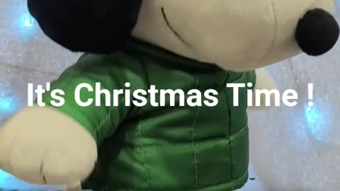 Snoopy Rocks Christmas 2025