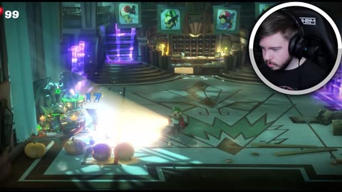 Crushing Spiders Gives You MONEY OMG Luigi_s Mansion 3 - Part 1