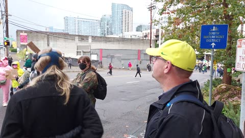 Portland antifa & their fan club seems to genuinely believe they are entitled