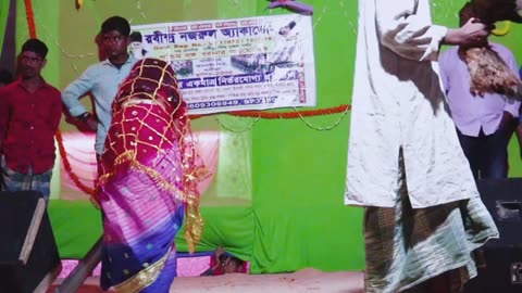 শফিকের ছেলে রিয়াজ এখন মুরগি চোর। সফিক, রিয়াজ, শ্রাবণী। সফিক ফানি ভিডিও। সফিকের ভিডিও।