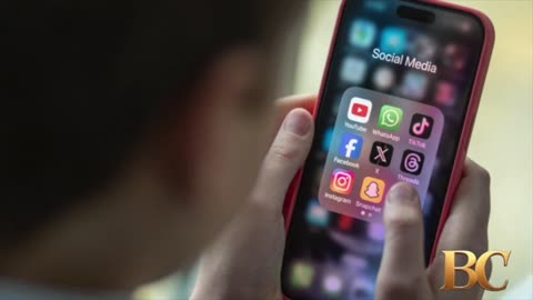 Facebook and Instagram to start kicking Australian teenagers off platforms as social media ban looms