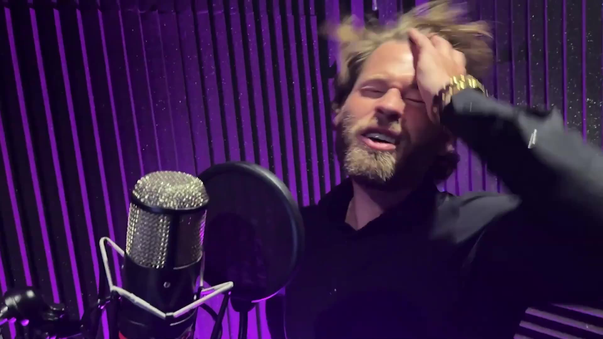 Heres Owen Shroyers Final Piece From Infowars and the NFL May Never Recover