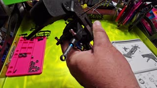 Team Associated DC10 RC Drift Car Build - EP16