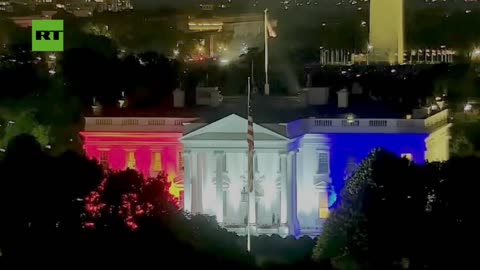White House turns red, white & blue on 4th of July