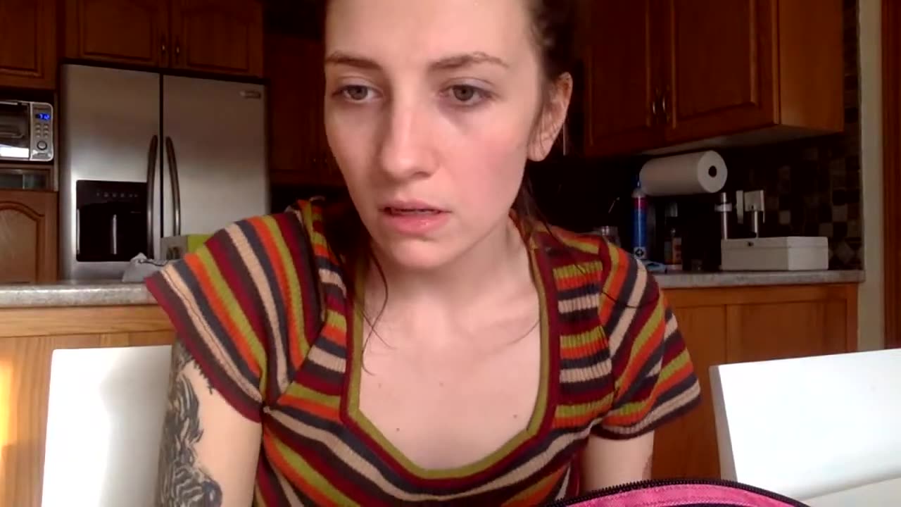 Rowan Gannon: doing laundry at my folks (chill w me)