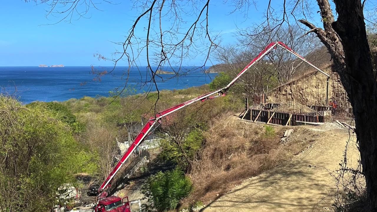 Loma Pico Concrete Pour April 2025