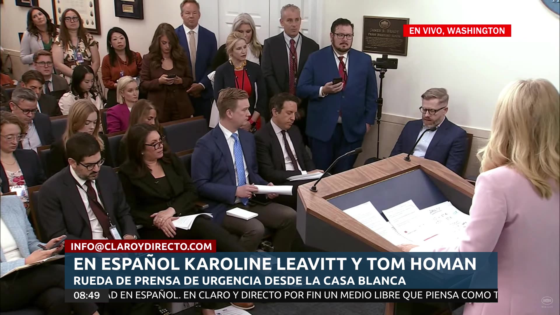 EN VIVO Y EN ESPAÑOL, Conferencia de prensa en la Casa Blanca, Karoline Leavitt y Tom Homan