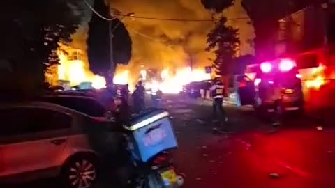Chaos erupts in Israeli settlements upon impact of Iranian missiles