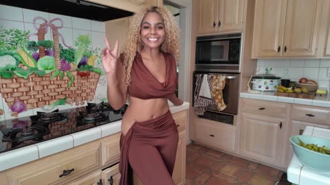 Outfit try on + Cooking my fav snack!