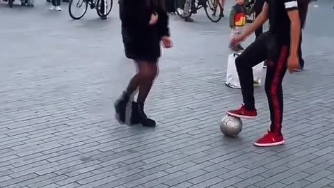 Others Freestyle Humiliating People vs This Girl 🥶 | #edit #freestyle #nutmeg #newyork #cr7