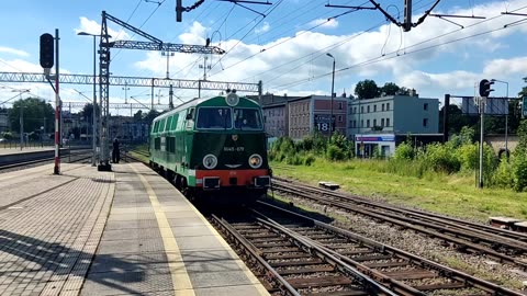 Manewry SU45-079 na stacji Jelenia Góra