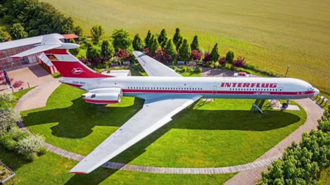 How did "Lady Agnes" (alias Il-62) get there?