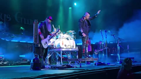 Three Days Grace - Home (PhillyMMRBQ-Live2025)