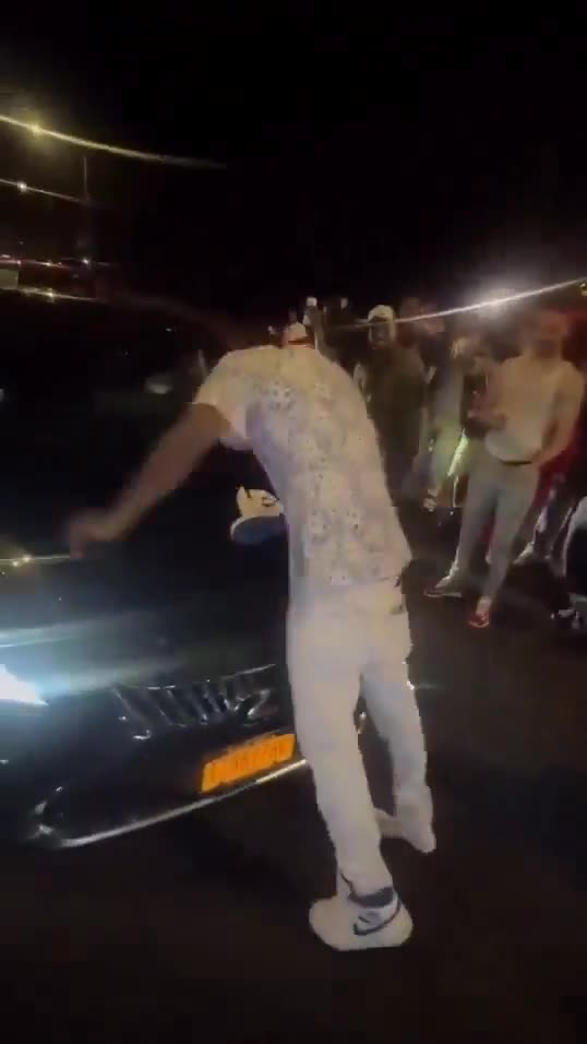 Tyrone Does A Jig In The Middle Of Traffic