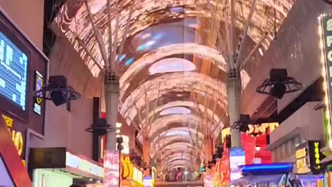 Fremont Street Experience Las Vegas is a Vibe..🤙