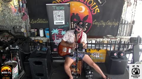 LIVE Music Everyday!