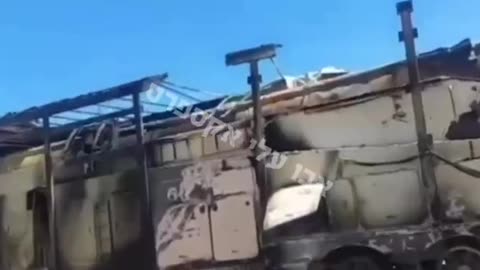 🇮🇱💥🇮🇷 An Iranian missile launcher destroyed by Israeli Air Force in western Tehran.