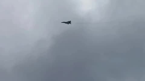 Ukrainian Mig-29 Screaming Through Sky On Bombing Run