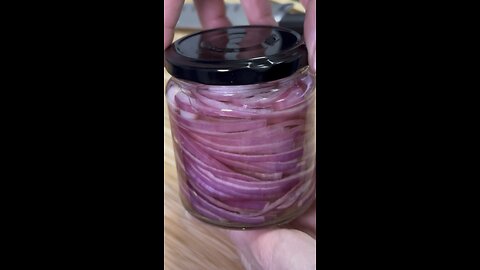 Pickled Red Onion 🧅 Great add-on to any Food!