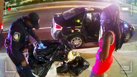 Omg Cops Discover Bodies in Woman's Trunk During Traffic Stop
