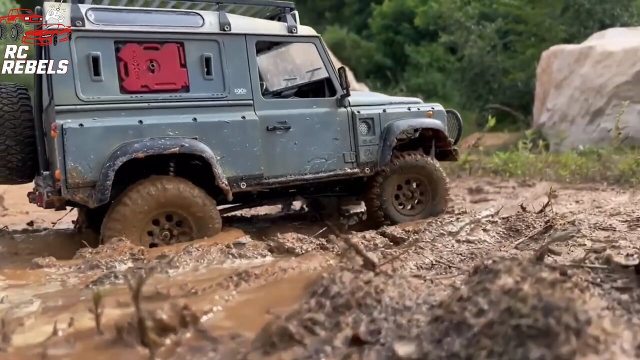 "Off-Road Jeep Adventure | Jungle & Mud Challenge 🚙🌿💦"