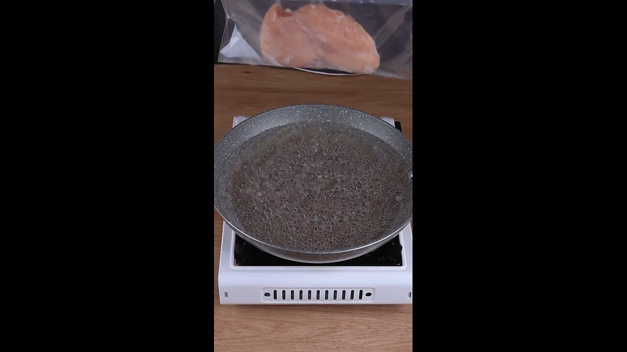 Everyone is making chicken like this, after seeing this genius idea #cooking #Recipe