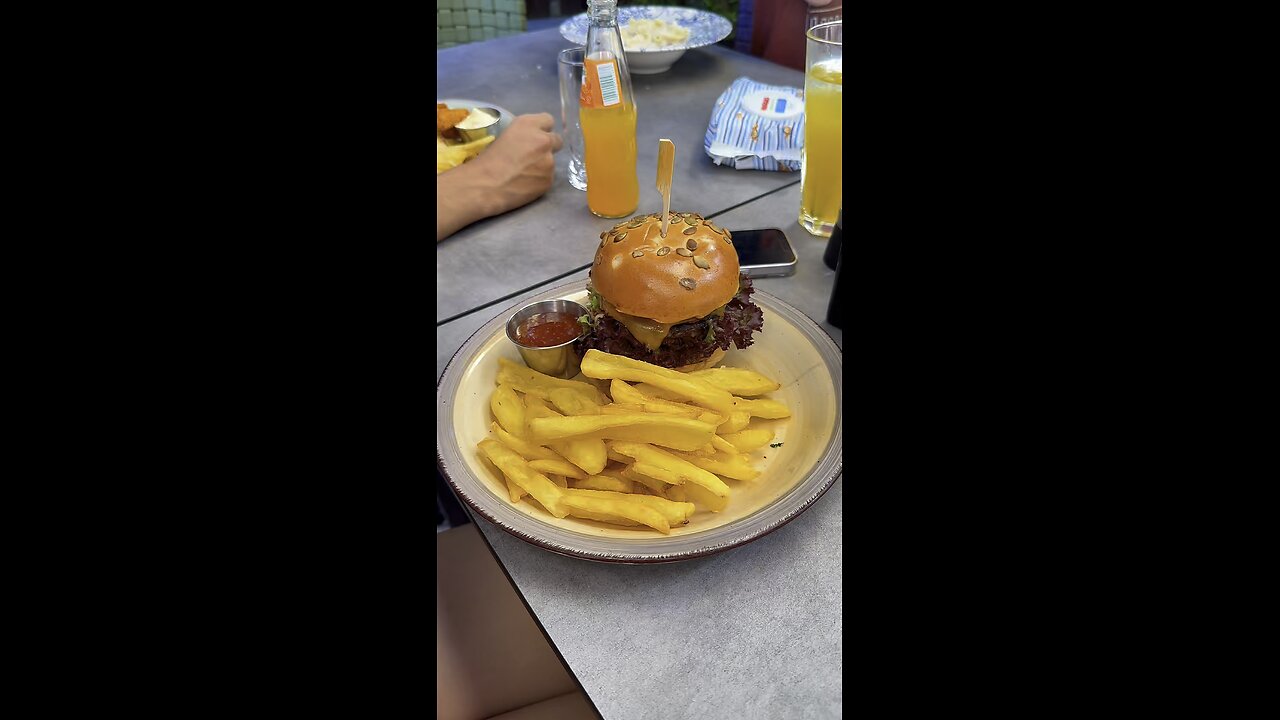 Burger and fries for lunch!