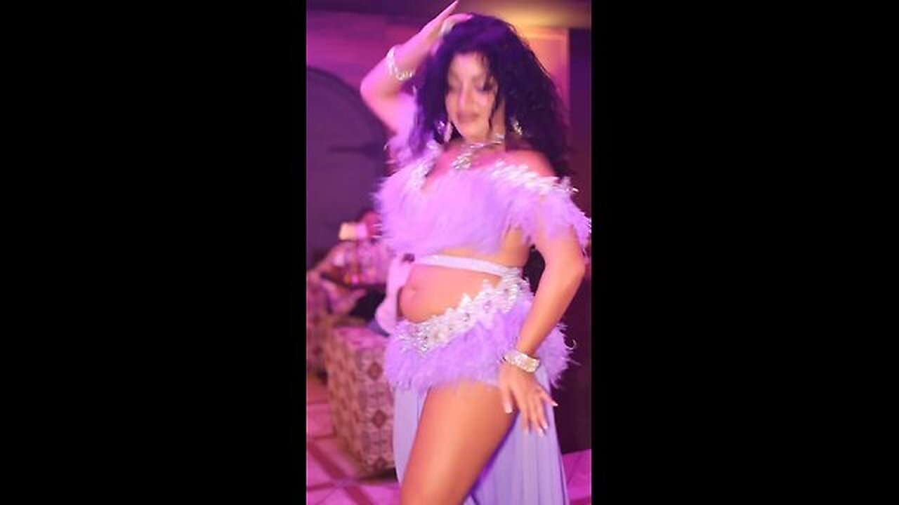 Hot girl 💕😘Ravishing body 😘🔥Hot girl 💕😘Steamy hottie 😍💦Sexy girls 💦🥵