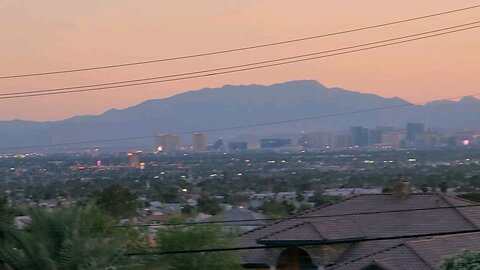 Did you see tonight's Las Vegas sunset? Check this out! 05.18.2025 #follow #lasvegas #travel #gaming
