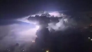 🌩️🛸🌩️UFO mania - The strange looking clouds over Islamabad🧐🌩️🛸🌩️🛸🌩️ #CLOUD #UFO #LIGHTNING