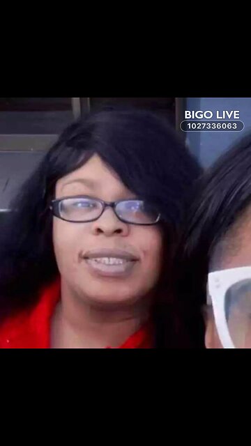 Moet spotted in Taco Bell in LA 3/25/25 #bigoclipandsip