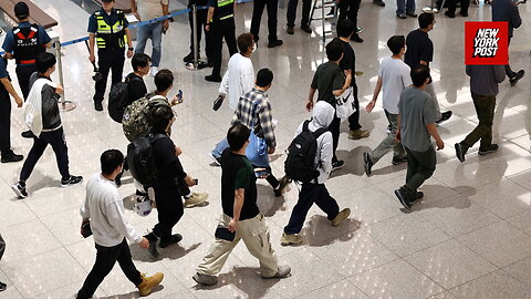 South Korean workers freed from US immigration raid return home