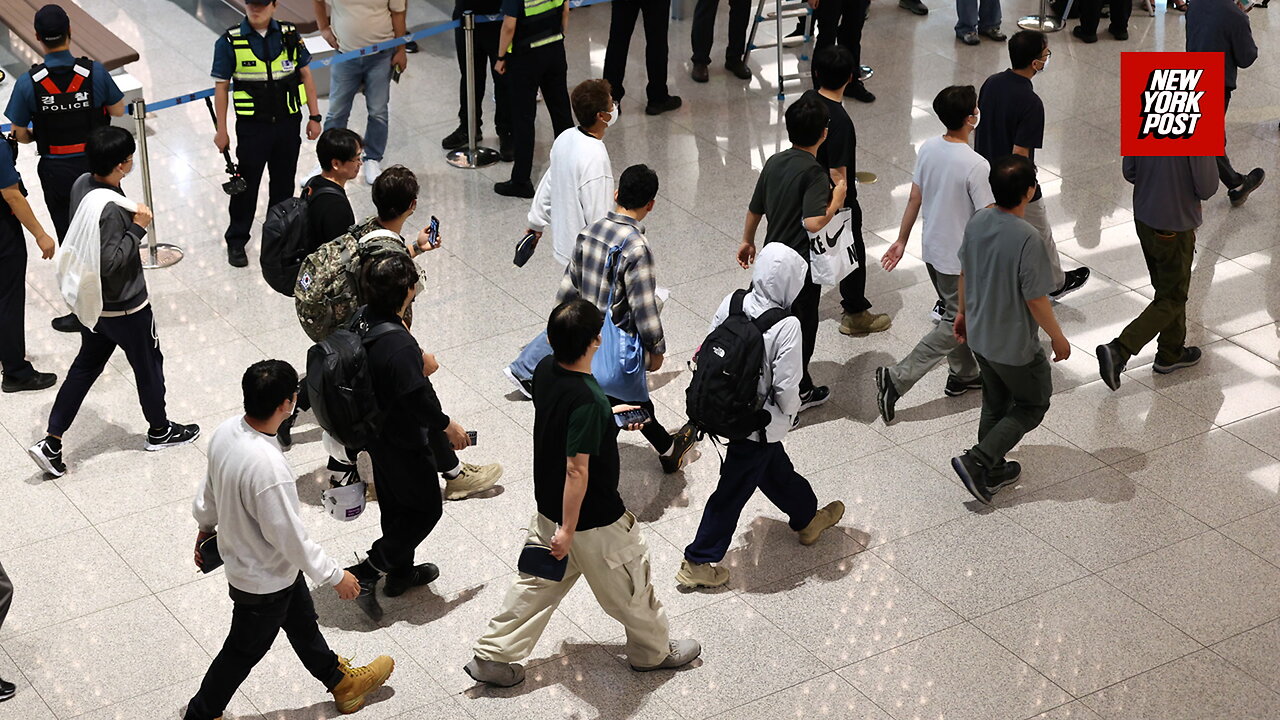 South Korean workers freed from US immigration raid return home