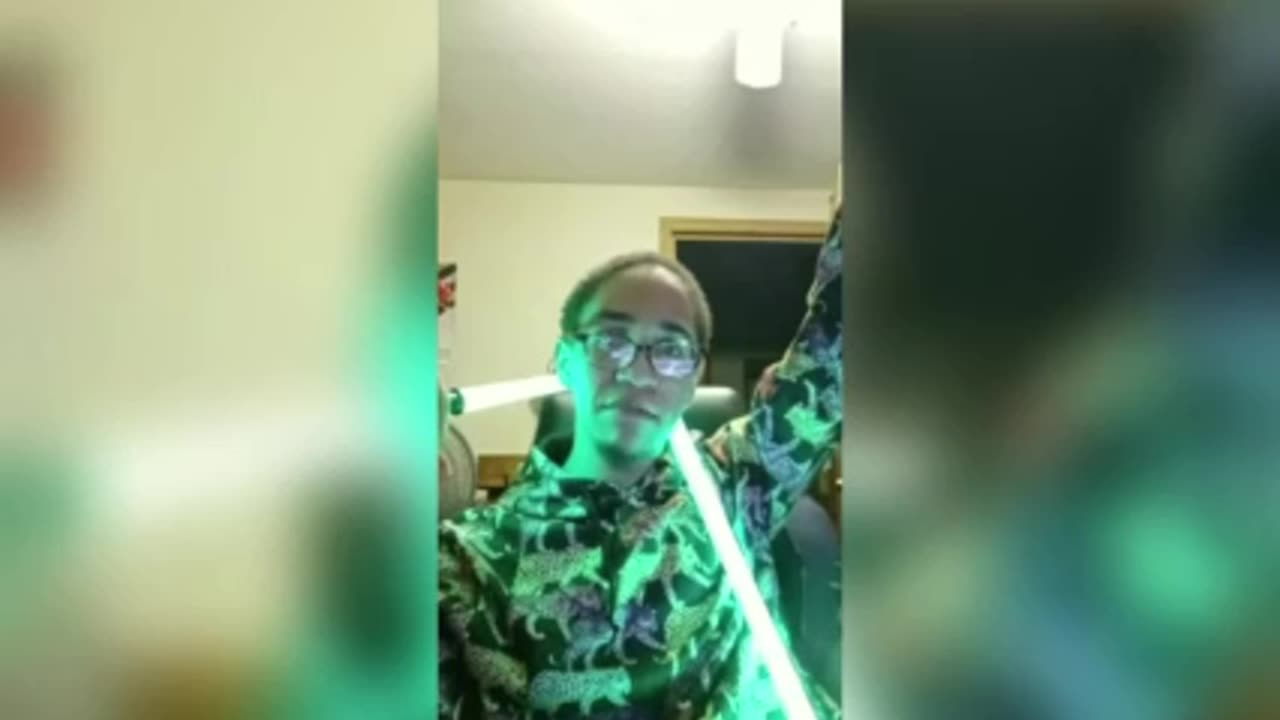 Urkelraxx calls Steve