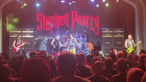 Stephen pearcy ( live)
