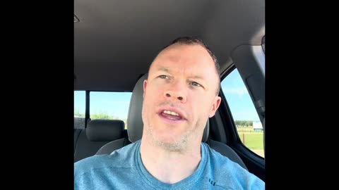 Stop Binge Eating Junk Food Eating a LOW FAT DIET & PUMPING IRON