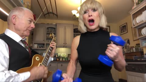 20210124 Toyah and Robert's Sunday Lunch - Welcome To The Jungle [4dbDVjt2ksI]