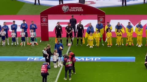 Harry Kane Golden Boot (splendid moment for the Spurs' Top Scorer)
